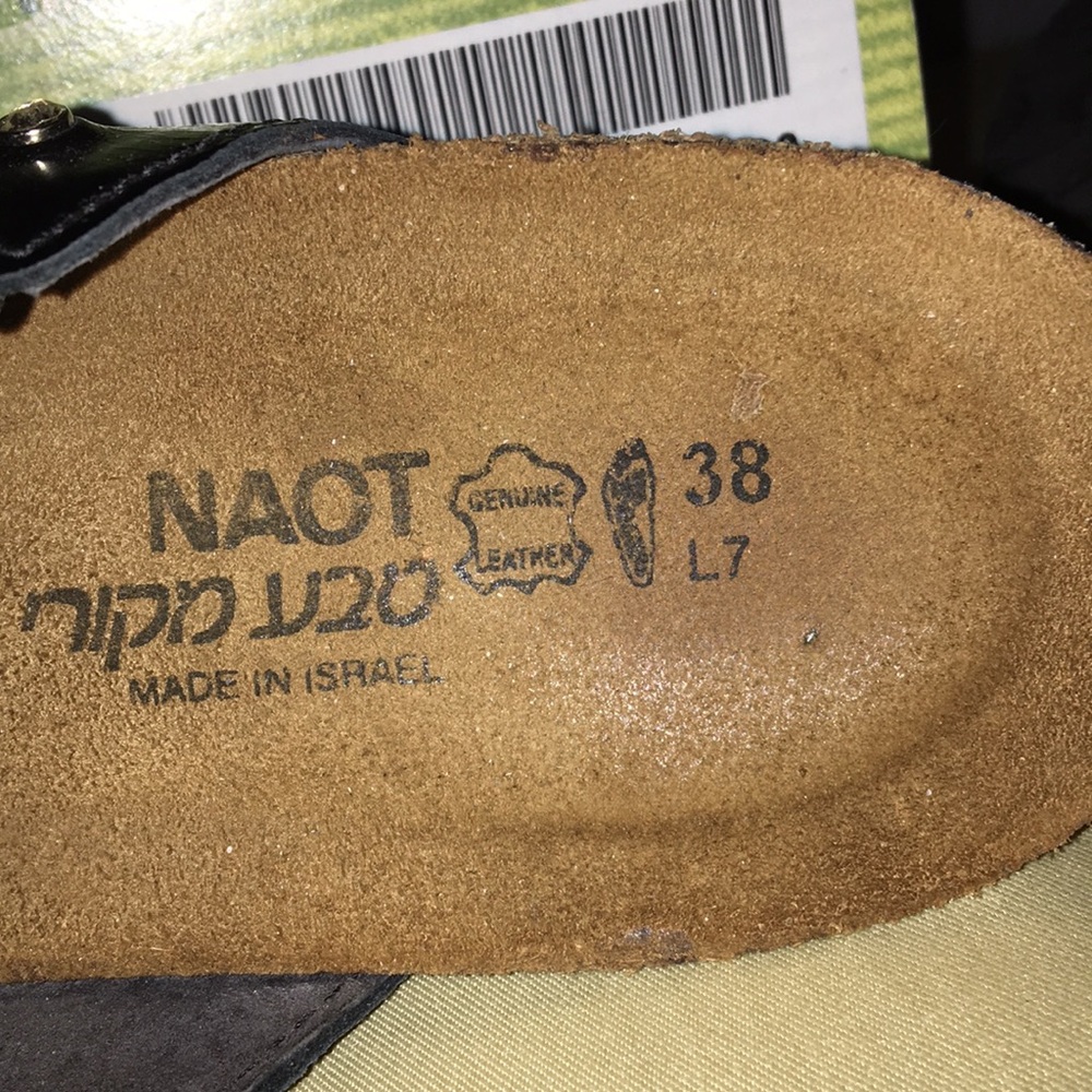 Naot black sandals - Picture 5 of 6